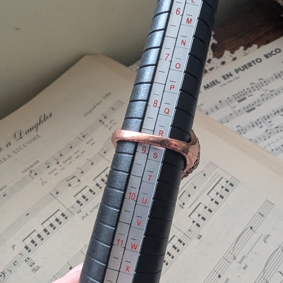 Red and Copper Women's Ring Size 10 - Picture 2 of 9